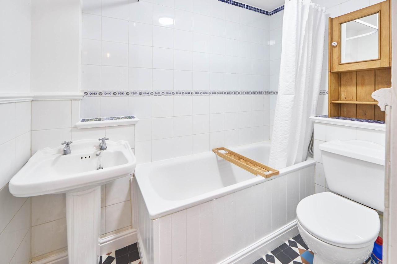Host & Stay - Abbey View Cottage Whitby Eksteriør billede